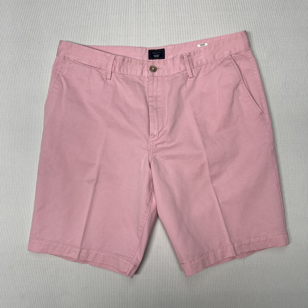 Gap Shorts Mens 38 Pink Chino GapKhakis Lived In 11 Inseam Pockets Casual